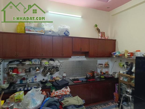 Bán gấp nhà đẹp ở ngay Phạm Thế Hiển, hẻm cao ráo thoáng mát, 62m2, ngang hơn 4m, SHR - 1