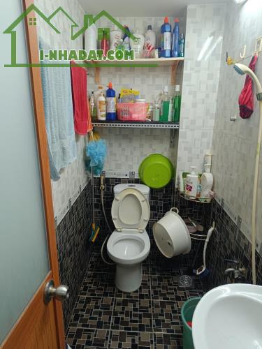 Bán gấp nhà đẹp ở ngay Phạm Thế Hiển, hẻm cao ráo thoáng mát, 62m2, ngang hơn 4m, SHR - 2