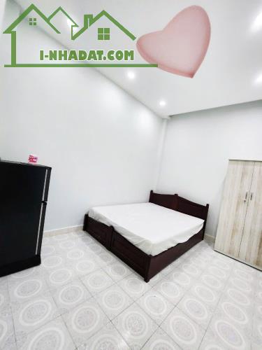 Bán CHDV 4 tầng hẻm xe tải 109 đường Dương Bá Trạc P1Q8. 10.5 tỷ - 2