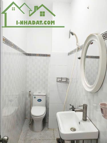 Bán CHDV 4 tầng hẻm xe tải 109 đường Dương Bá Trạc P1Q8. 10.5 tỷ - 3