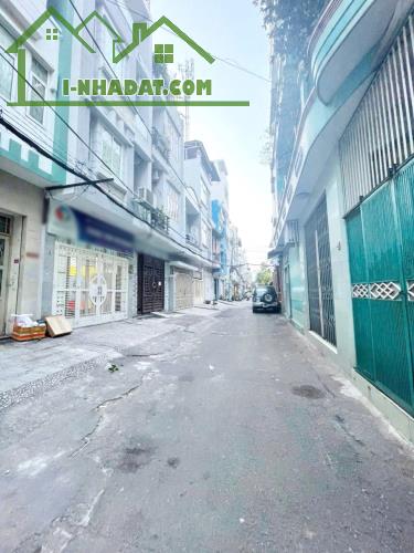 Bán CHDV 4 tầng hẻm xe tải 109 đường Dương Bá Trạc P1Q8. 10.5 tỷ - 4