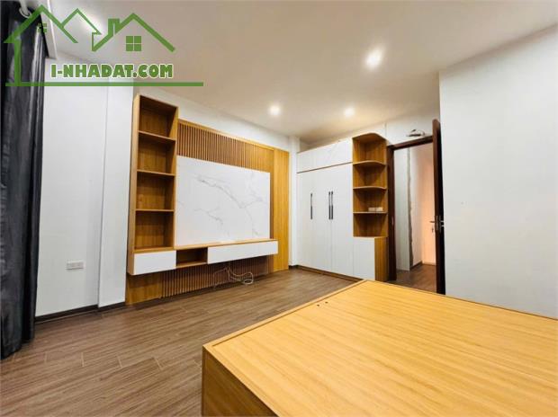 HOT – BÁN NHÀ 5 TẦNG MỚI XÂY – THANG MÁY – LÔ GÓC HIẾM – XUÂN ĐỈNH, BẮC TỪ LIÊM – CHỈ 7.9 - 2