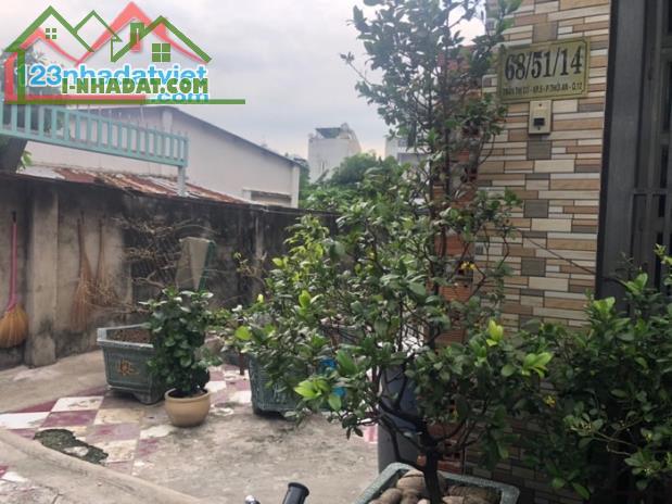 QUẬN 12 ÔTÔ ĐỖ CỬA - HẺM RỘNG SẠCH THOÁNG - 68M2 NHỈNH 3 TỶ - SỔ VUÔNG VỨC - 2