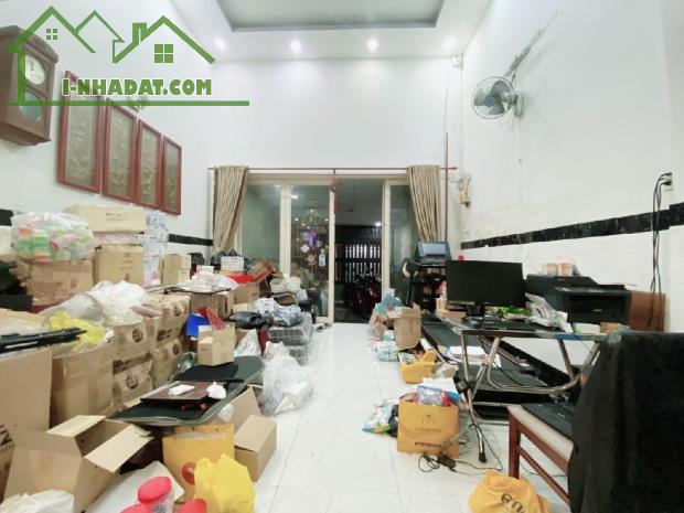 Mặt tiền đường số 9 P.9 GV - 4 tầng 90m2 - Hoàn công đủ - Nhỉnh 11 tỷ - 2