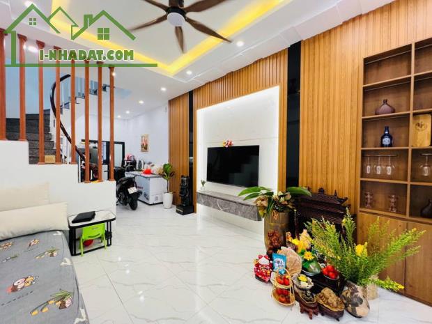 NHÀ ĐẸP QUAN NHÂN- MẤY BƯỚC RA PHỐ - THIẾT KẾ 5 TẦNG HIỆN ĐẠI - MẶT TIỀN 5M - 1