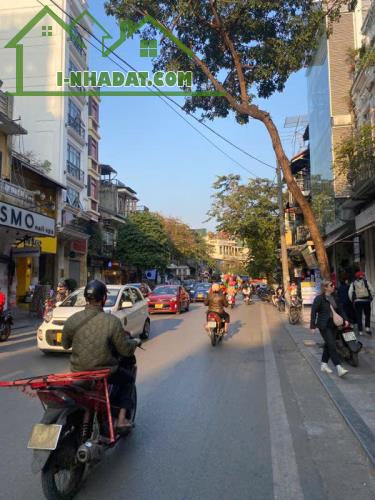 Mặt phố Hàng Gai - Vị trí phố cổ VIP - Kinh doanh đỉnh - Sổ đỏ chính chủ.