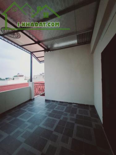 Bán nhà Gia Quất Long Biên – Ô tô qua nhà – Ngõ thông - Ở ngay - 34m - 6.4 Tỷ(TL) - 5
