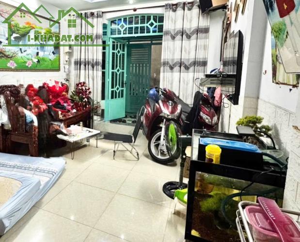 BÁN NHÀ MẶT TIỀN KINH DOANH TỐT, HÀNG XÓM VẠN PHÚC CITY, 4,3X20 CHỈ 8,6 TỶ. - 3