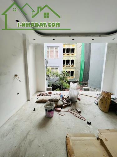 BÁN TÒA NHÀ 4 NỔI 1 HẦM TRẦN KHÁT CHÂN, NGÕ THÔNG, THANG MÁY, SÂN CỔNG, 68M2 GIÁ 12.X TỶ - 2