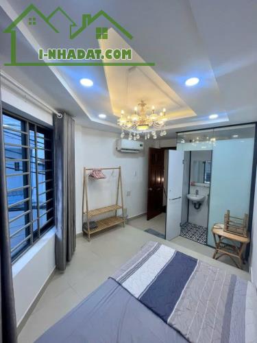 Nhà Mới 5Tầng Cách mặt Tiền 15M Hẻm Thẳng Xe Hơi Sổ Vuông 47m2 Gía 4,95 Tỷ Thương Lượng - 2