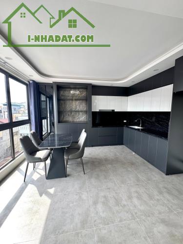 BÁN NHÀ NGUYỄN VĂN CỪ, LONG BIÊN, THANG MÁY, FULL NỘI THẤT, 20M RA Ô TÔ TRÁNH, 6 TẦNG. - 1