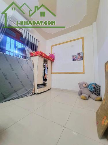 Bán nhà 1 Trệt 1 Lầu Dĩ An, ngang KHỦNG 8m,đường xe hơi,gần Chiêu Liêu - 2