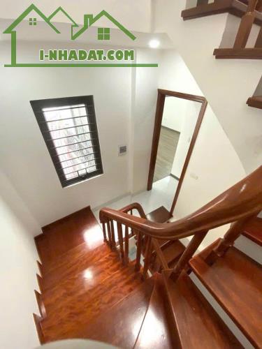 Cần bán nhà riêng 5 tầng chính chủ Lê Thanh Nghị giá 8.1 tỷ - 2