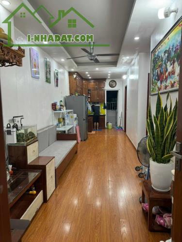 CC Kim Văn  Kim Lũ, DT: 65m2, nhà đang ở sau 2 tuần không bán được sửa và tăng giá - 1