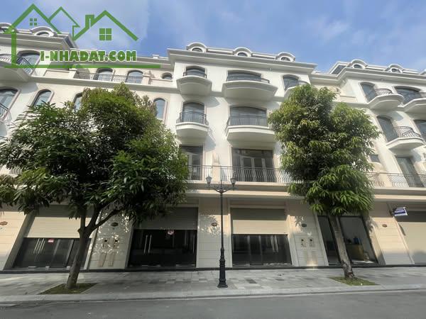 Số THẦN TÀI mua là LÃI - Shophouse SB 65m2 vị trí đắc địa - Giá TỐT nhất Vhop2