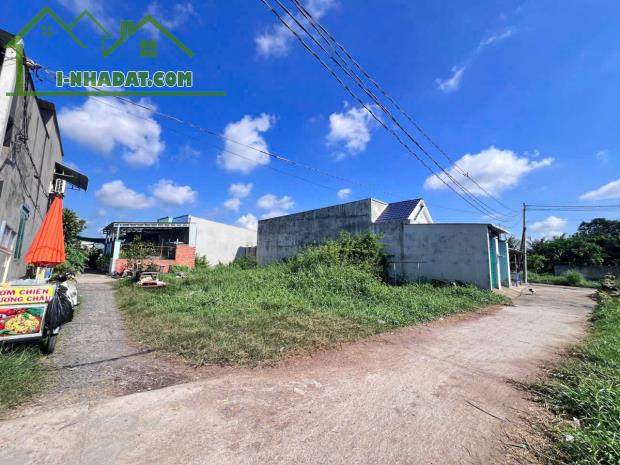 BÁN LÔ ĐẤT XÂY TRỌ DT ĐẸP 7X20 GIÁ 1TY3(TL) SHR SANG TÊN CÔNG CHỨNG NGAY