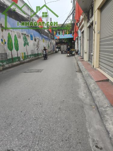 Bán lô đất DT 240 M ngang 8 ngõ 282 Đà Nẵng Vạn Mỹ Ngô Quyền HP