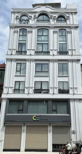 Siêu Phẩm Toà Văn Phòng Mặt Phố Phan Kế Bính Ba Đình, DT 105M 9T MT 10.5M KD 125Tr/Tháng.