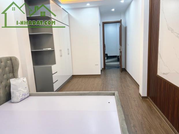 SIÊU PHẨM HAI BÀ TRƯNG - TRƯƠNG ĐỊNH - MẶT THOÁNG 31m2 x5 TẦNG MỚI FULL NỘI THẤT - 4