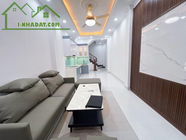 SIÊU PHẨM HAI BÀ TRƯNG - TRƯƠNG ĐỊNH - MẶT THOÁNG 31m2 x5 TẦNG MỚI FULL NỘI THẤT - 5