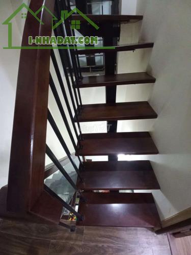 Siêu phẩm nhà riêng Thái Hà. Lô góc 3 mặt thoáng. Ngõ nông,Nhà mới dọn đến ở ngay - 2