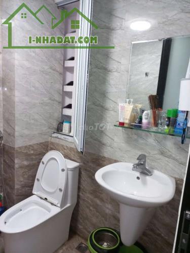 Siêu phẩm nhà riêng Thái Hà. Lô góc 3 mặt thoáng. Ngõ nông,Nhà mới dọn đến ở ngay - 3
