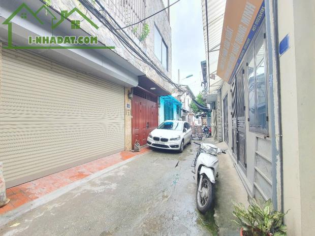 Chính chủ bán nhà Nghi Tàm. 61m2, ngõ thông thoáng chỉ nhỉnh 6 tỷ