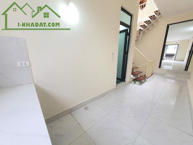 Chính chủ bán nhà Nghi Tàm. 61m2, ngõ thông thoáng chỉ nhỉnh 6 tỷ - 2