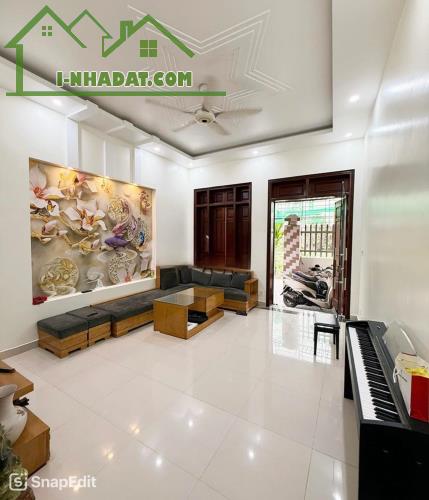 Bán nhà 3 tầng An Trì, Sở Dầu, Hồng Bàng, Hải Phòng giá 3,25 tỷ - 3