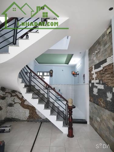 Bán Nhà Trương Thị Hoa 57m2, 2 Tầng BTCT,khu vực hiếm nhà bán. - 1