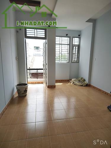 Bán Nhà Trương Thị Hoa 57m2, 2 Tầng BTCT,khu vực hiếm nhà bán. - 2