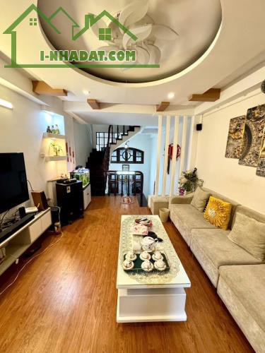 Bán nhà 40m,  5 tầng, 15m ra Phố Vũ Trọng Phụng chỉ 9 tỷ Thanh Xuân. - 2