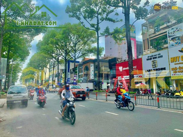 Mặt tiền Âu Cơ P10 Tân Bình, 250m2, đường 12m lề 2m giá chỉ 34 tỷ