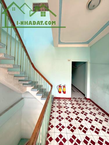 Bán Nhà Hẻm 6m Thành Thái, 94m2, 4 Tầng, Dòng Tiền, Chỉ 20 Tỷ 9, Phường 14, Quận 10
