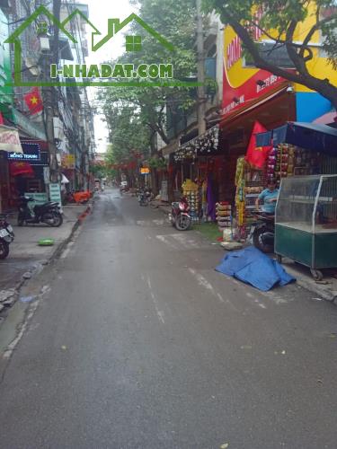 BÁN NHÀ TÂN MAI 65M² – 3 TẦNG – MẶT TIỀN 3.53M – GIÁ 10.7 TỶ – HOÀNG MAI  PHÂN LÔ – NGÕ TH