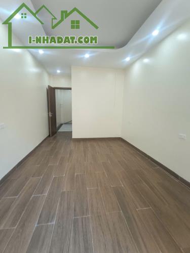 Bán nhà Nhân Hòa - Gần Royal City, ngõ rộng thoáng - 39m² - 6.45 tỷ. - 3