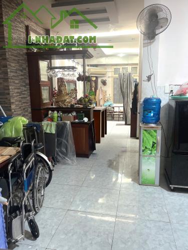 Bán Nhà Q10 - Lê Hồng Phong - 5 Tầng - 100m2( 6.3m x16m), 4 Phòng ngủ chỉ 14 tỷ nhĩnh - 2