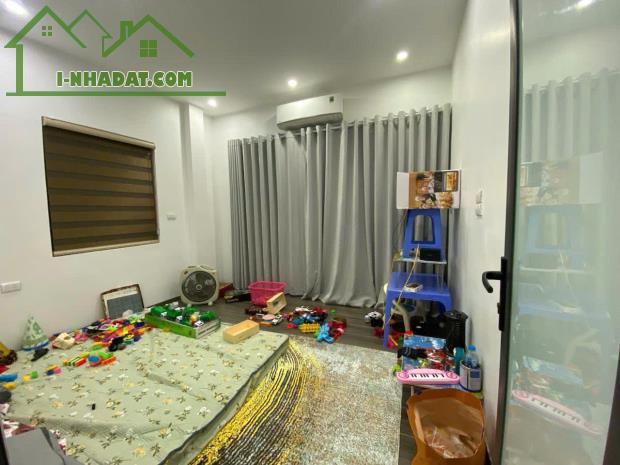 GỌI NGAY ĐỂ SỞ HỮU NHÀ ĐẸP BẠCH MAI,HAI BÀ TRƯNG 40M2 5 TẦNG MẶT TIỀN KHỦNG 7.4M GIÁ CHỈ 9 - 4