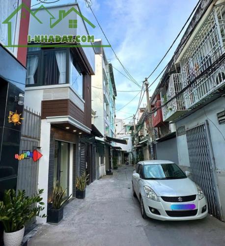 Ngay công viên Phú Nhuận – XE HƠI ĐẬU CỬA – 30M² – 2 LẦU -4.x cành
