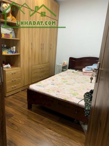 Bán căn cc tòa 25 Tân Mai, tòa mới, nhà đẹp, 100m, 3 ngủ, sdcc, 6.2 tỷ - 4