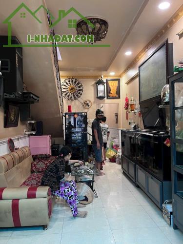 Nhà 1 trệt 1 lầu SHR 3mx14m có 3PN nguyễn thị kiểu ngay metro q12 - 1