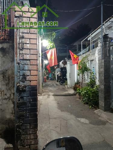 Bán Nhà 4 Tỷ 3 - 82m² (4.3x19) tại Linh Chiểu, Thủ Đức Sổ Hồng Chính Chủ - 2
