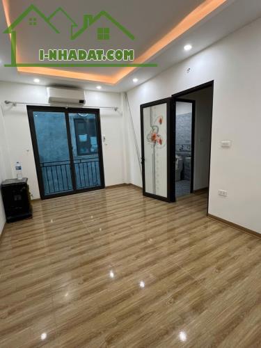 Bấn gấp siêu phẩm nhà Lô góc- Nam Từ Liêm  40m2 – 5 tầng – 5 tỷ