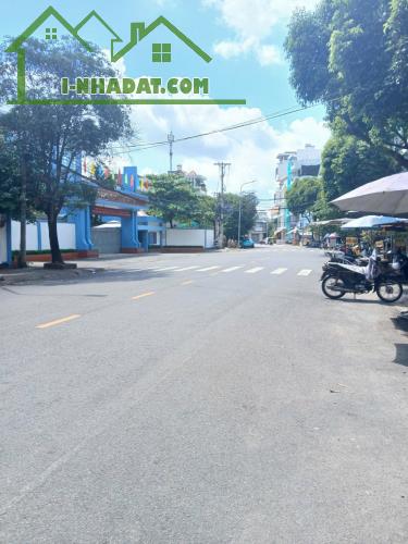 Bán Gấp Nhà mặt tiền Hoa Bằng Tân Sơn Nhì Tân Phú 76m2-2 Tầng 12 tỷ - 1
