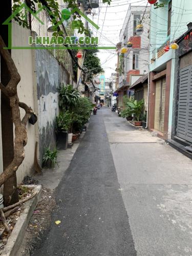 **Bán nhà 4 tầng đường Phạm Văn Hai** p3, quận Tân Bình; (4*11,5), 7,4 tỷ - 4