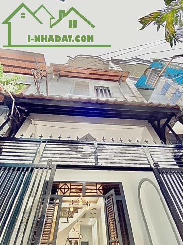 **Bán nhà 3 tầng phường 2, Tân Bình* đường Nguyễn Trọng Tuyển; (4,5x10) 6 tỷ