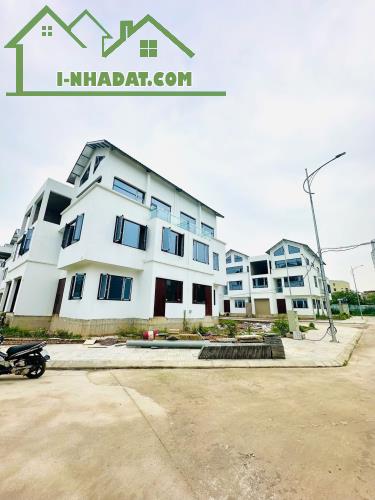 BIỆT THỰ SONG LẬP 180M2X4T TẠI KĐT BẮC CỔ NHUẾ- CHÈM TỪ LIÊM- DUY NHẤT 1 CĂN BÁN - 4
