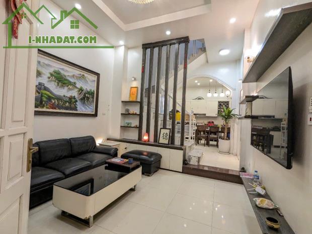 Bán nhà phố Lê Trọng Tấn, Thanh Xuân, tiện kinh doanh 4 tầng 47m2 giá 14.5 tỷ