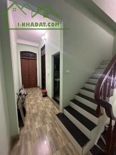 Bán nhà Thanh Nhàn 50m2 4 tầng , ngõ rộng ba gác đỗ cửa.Giá 8,15 tỷ - 3