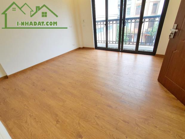 Bán nhà 5 tầng thang máy – Ô tô vào tận nhà – Lĩnh Nam, Hoàng Mai – Giá 6.3 tỷ - 3